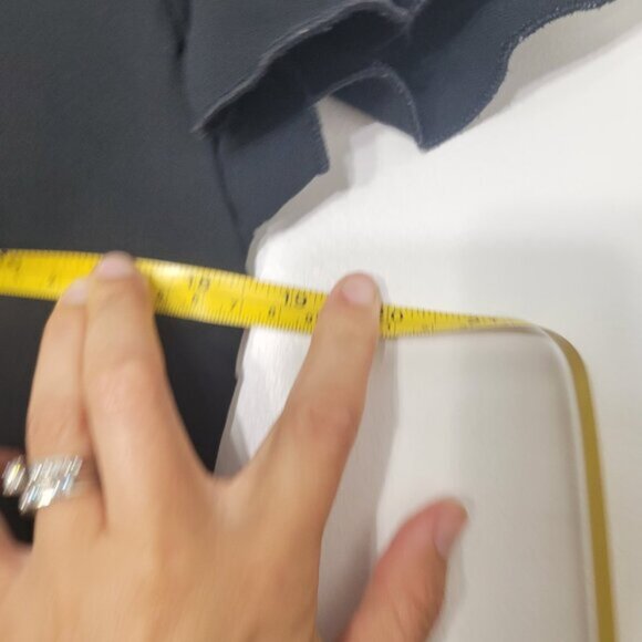 Dressbarn Women's Black Flowing Sleeve Evening V-neck Cocktail Dress Size 8 - Picture 8 of 9